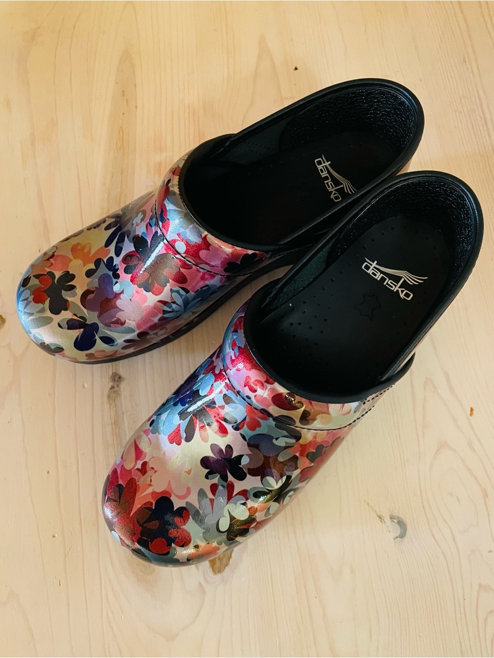 NWOT Dansko Professional Floral Multicolor Slip-On Clogs i